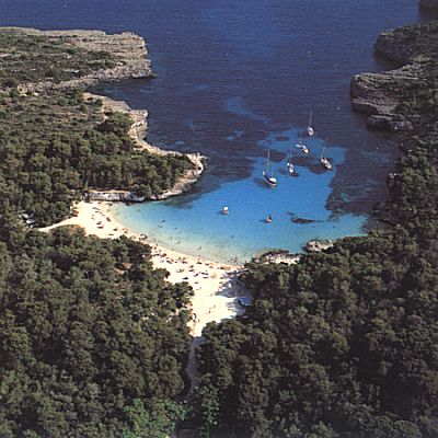 MallorcaBooteinBuchtjpg